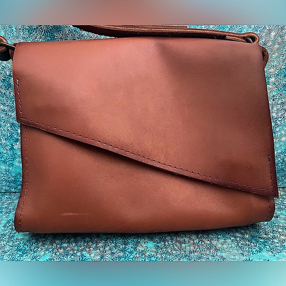 Genuine Leather Cross Body Purse - Picture 7 of 9